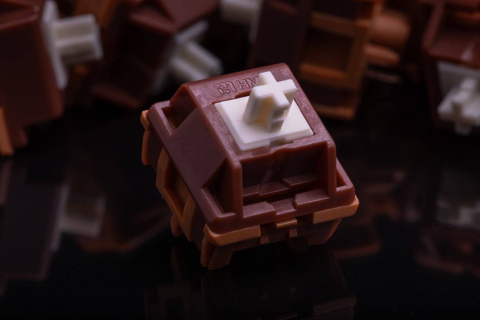 80Retros x HMX Volume 0-T Silent Tactile